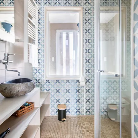 Apartamento Le Tassigny à 2mn Du Centre Avec Parking