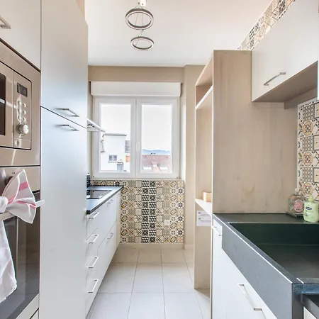 Le Tassigny à 2mn Du Centre Avec Parking *