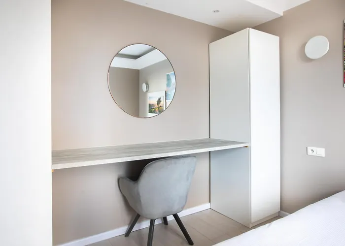 公寓 Le Tassigny A 2mn Du Centre Avec Parking