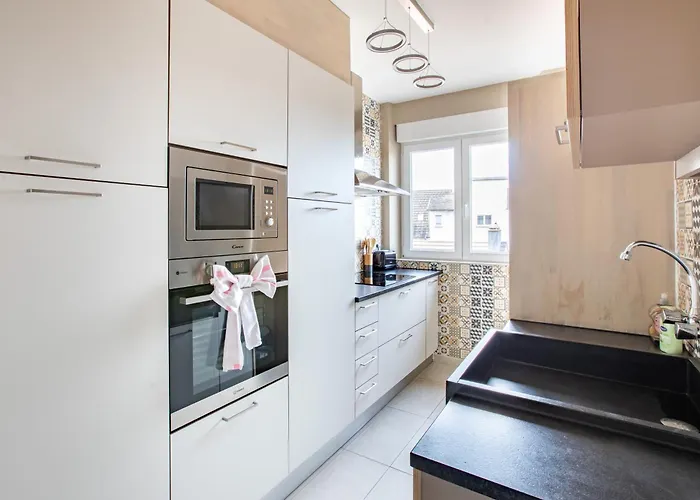 Le Tassigny A 2mn Du Centre Avec Parking * 科尔马