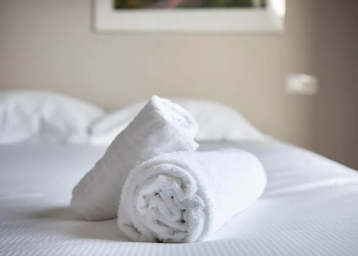 Le Tassigny A 2mn Du Centre Avec Parking *